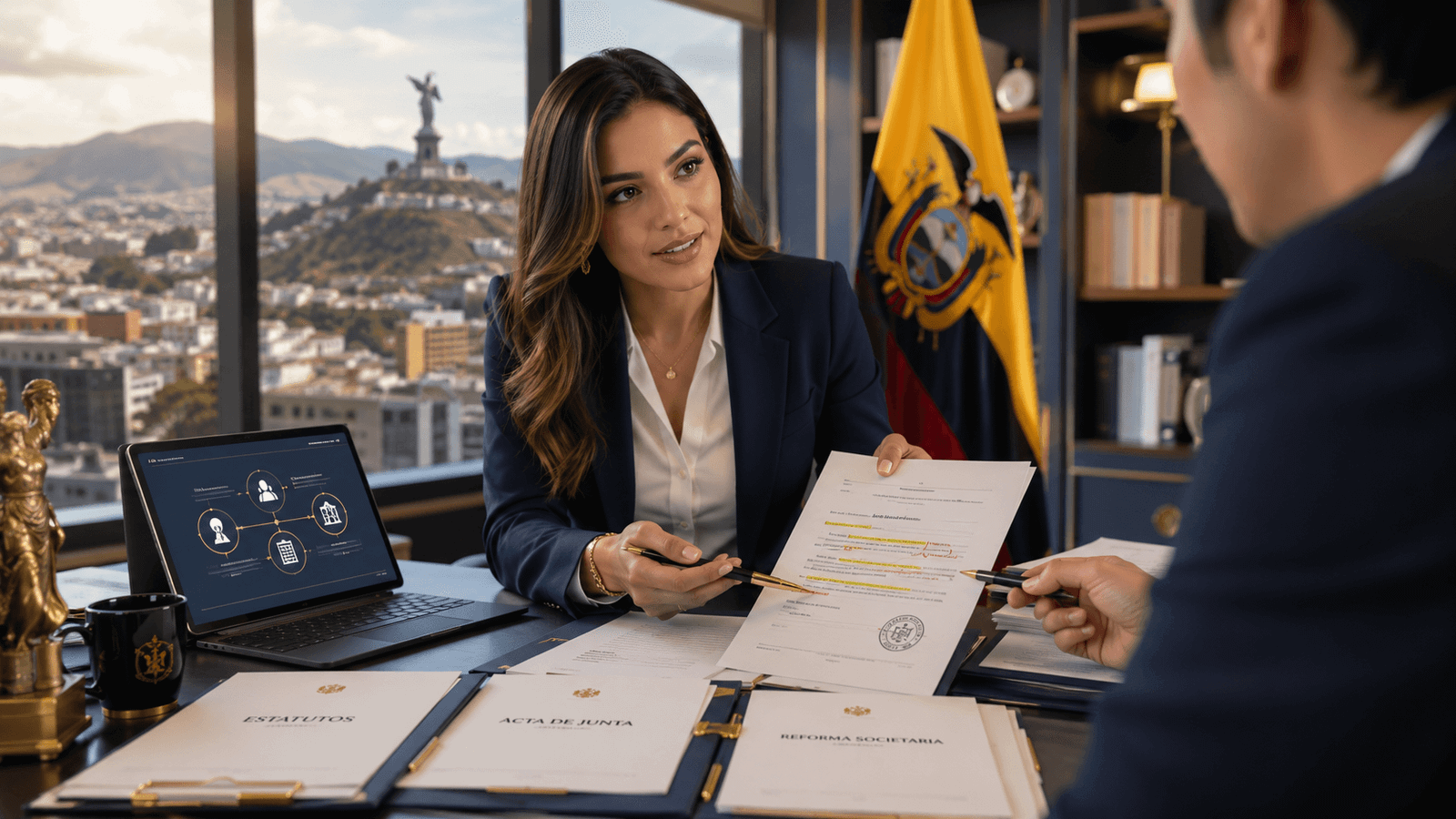 Reforma de estatutos en Ecuador: cambios, decisión y registro